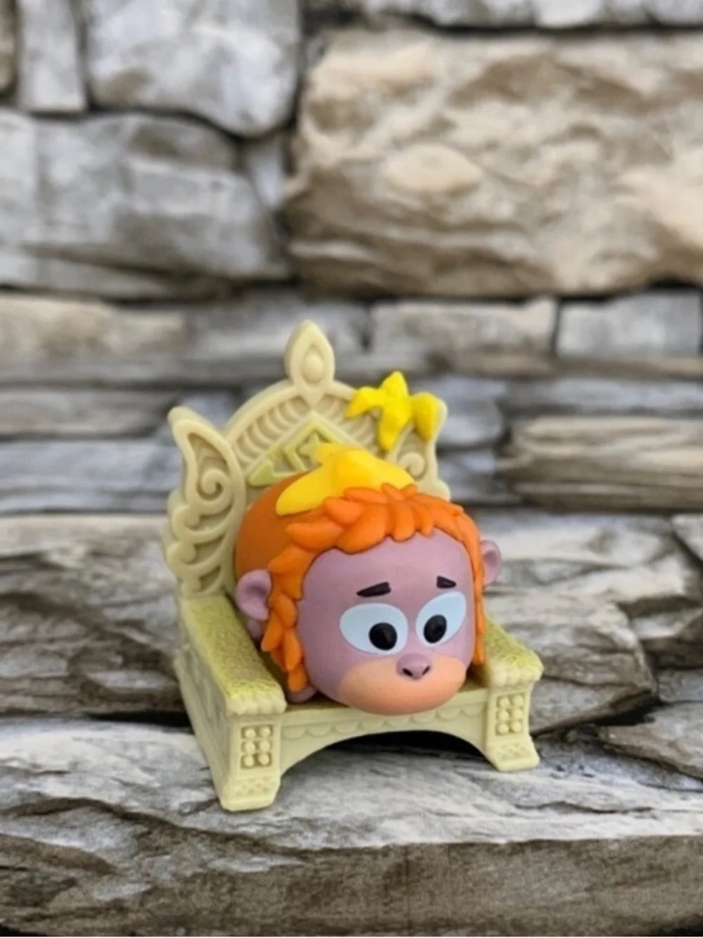 Disney Tsum King Louie Vinyl Medium Figure Throne Prop Mystery Blind Bag Doll